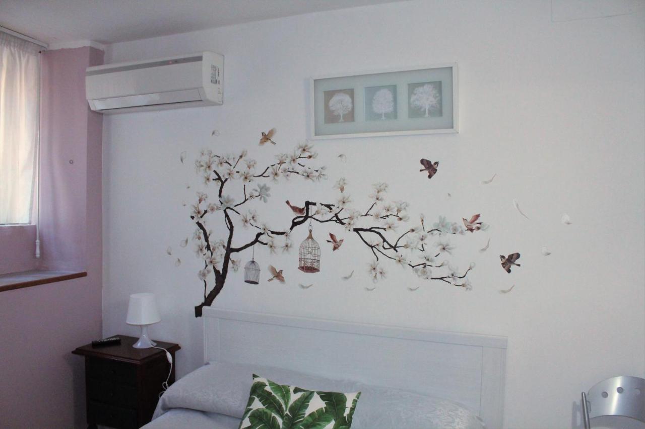 Casa Vacanze Angelica Σαλέρνο Εξωτερικό φωτογραφία