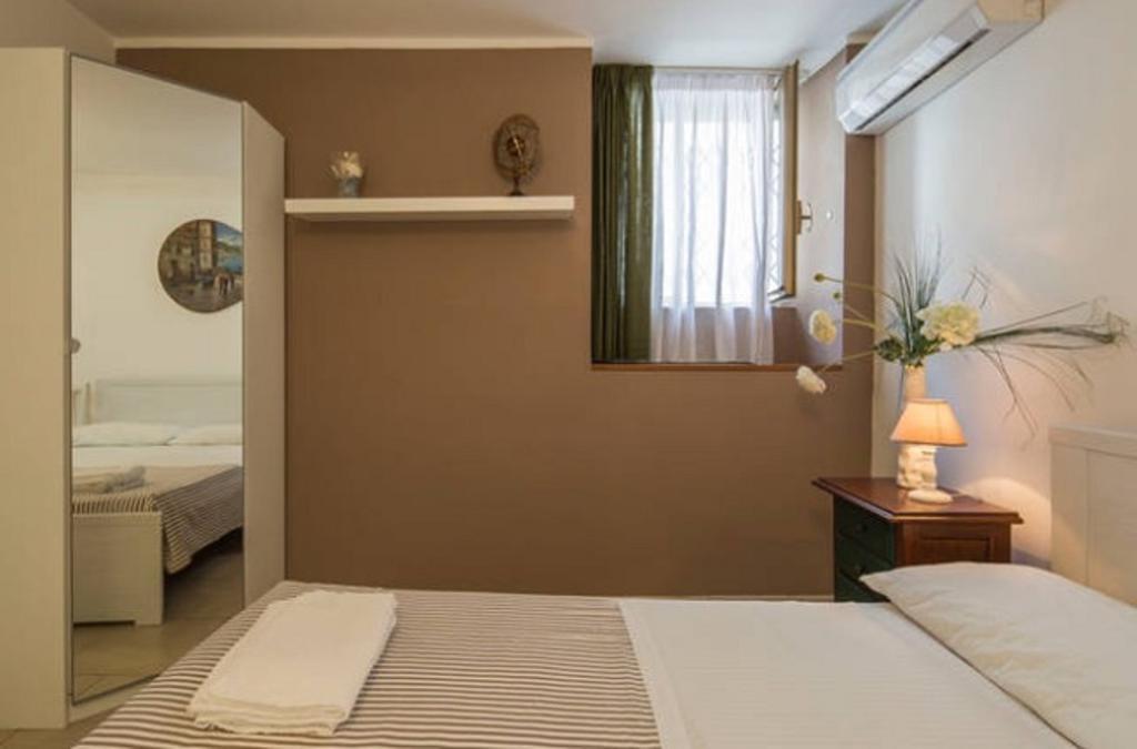 Casa Vacanze Angelica Σαλέρνο Εξωτερικό φωτογραφία