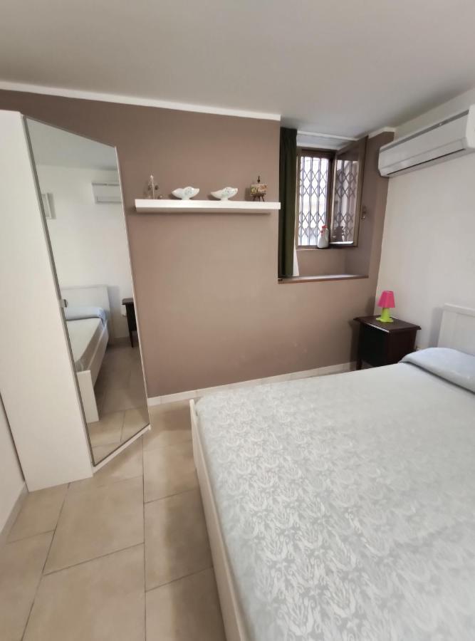 Casa Vacanze Angelica Σαλέρνο Εξωτερικό φωτογραφία